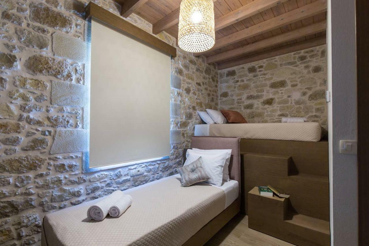 Kamartos Villa 1 Agios Georgios  Exterior photo